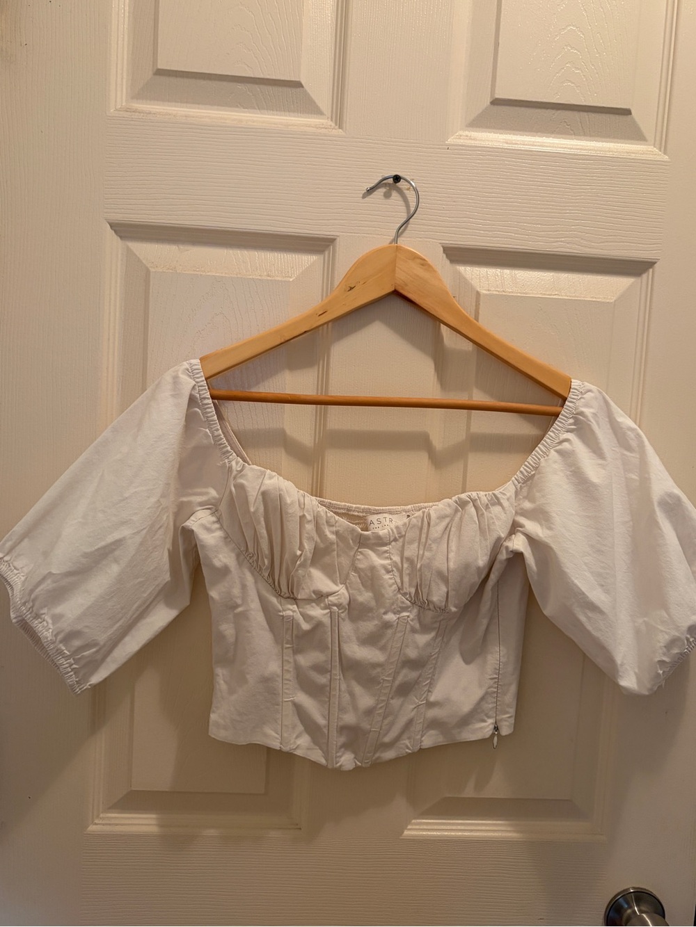 ASTR The Label Ivory Corset Puff Sleeve Linen Blend Crop Top Size S - Picture 2 of 10
